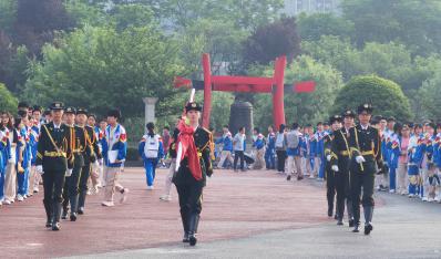 2025年铜仁一中国旗下讲话0519:逐梦青春，心向阳光