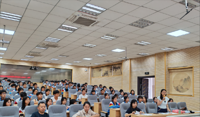 贵州省铜仁第一中学2025年研究性学习成果汇报活动顺利举行