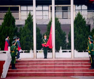 2025ͭһй½1208:Ǿʷ ഺ